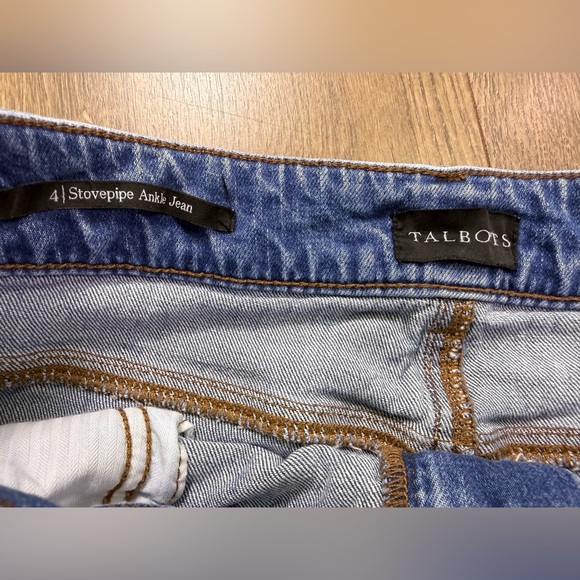 Talbots Stovepipe Ankle Straight Jean In Kingston Wash Size 4 - Picture 6 of 11